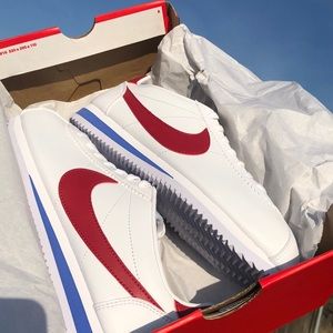 Women’s Nike Cotrez’s